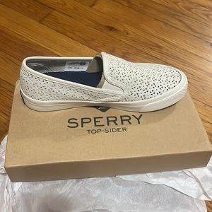 Sperry slip on in ivory, women size 5.5